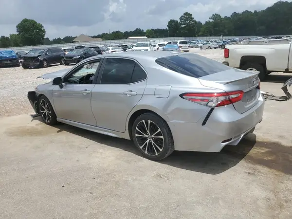 4T1B11HK7KU692086 2019 TOYOTA CAMRY - Image 2