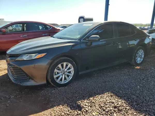 4T1B11HK7KU695666 2019 TOYOTA CAMRY - Image 1