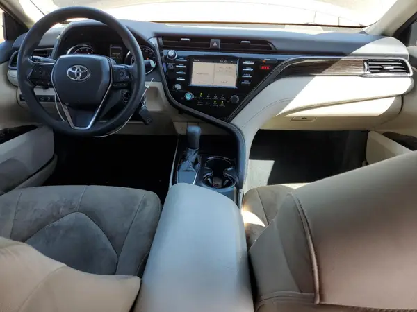 4T1B11HK7KU695666 2019 TOYOTA CAMRY - Image 8