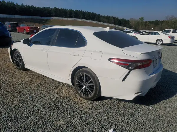 4T1B11HK7KU696543 2019 TOYOTA CAMRY - Image 2
