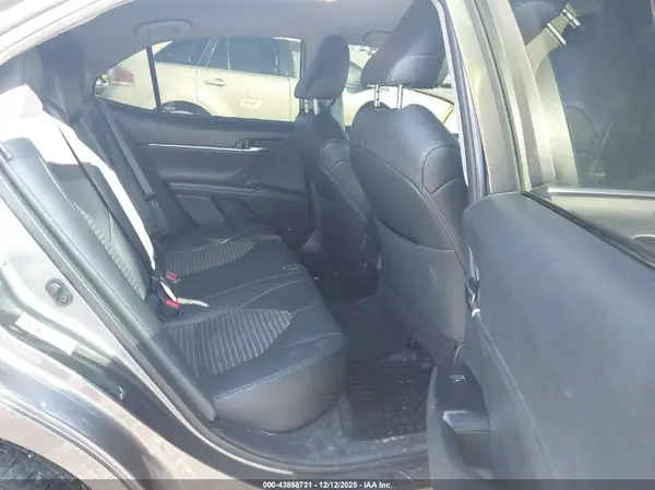 4T1B11HK7KU699717 2019 TOYOTA CAMRY - Image 8