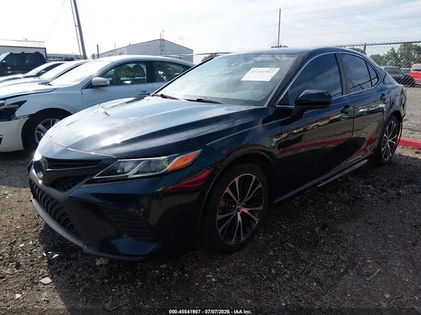 4T1B11HK7KU707959 2019 TOYOTA CAMRY - Image 2