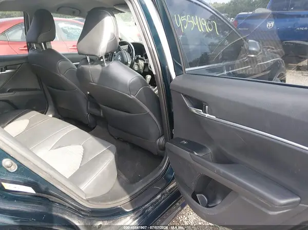 4T1B11HK7KU707959 2019 TOYOTA CAMRY - Image 8
