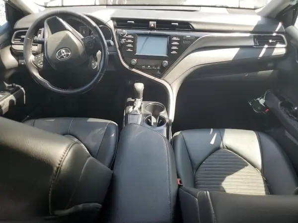 4T1B11HK7KU708979 2019 TOYOTA CAMRY - Image 8