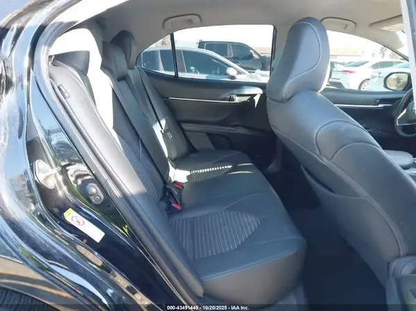 4T1B11HK7KU709470 2019 TOYOTA CAMRY - Image 8