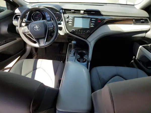 4T1B11HK7KU710585 2019 TOYOTA CAMRY - Image 8