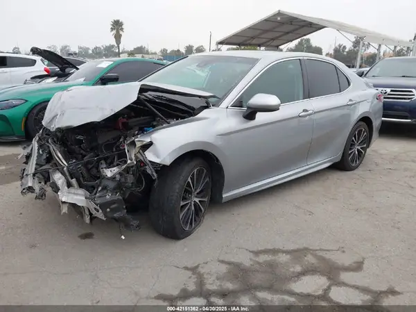 4T1B11HK7KU713082 2019 TOYOTA CAMRY - Image 2