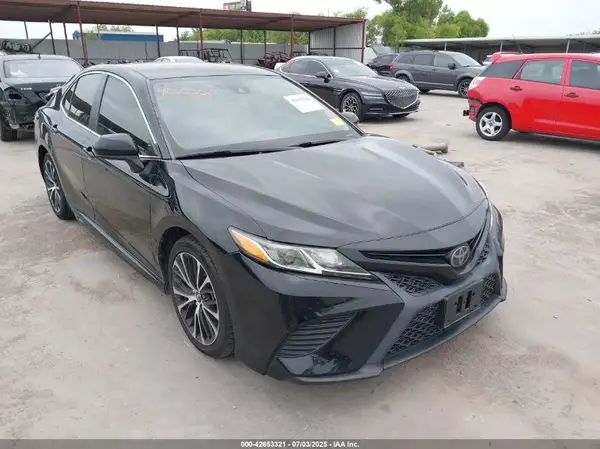 4T1B11HK7KU714104 2019 TOYOTA CAMRY - Image 1