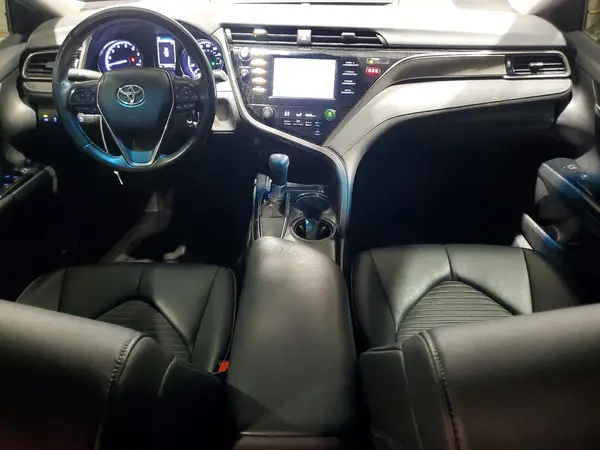 4T1B11HK7KU715690 2019 TOYOTA CAMRY - Image 8