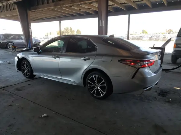 4T1B11HK7KU723773 2019 TOYOTA CAMRY - Image 2