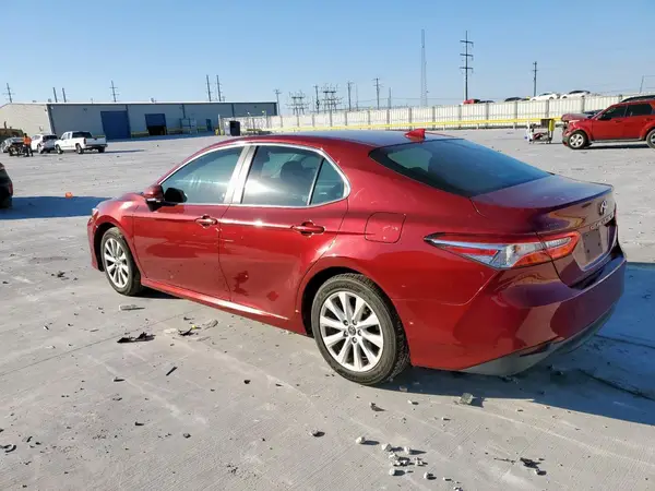 4T1B11HK7KU724034 2019 TOYOTA CAMRY - Image 2