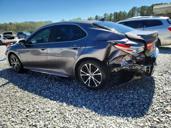 4T1B11HK7KU727399 2019 TOYOTA CAMRY - Image 2