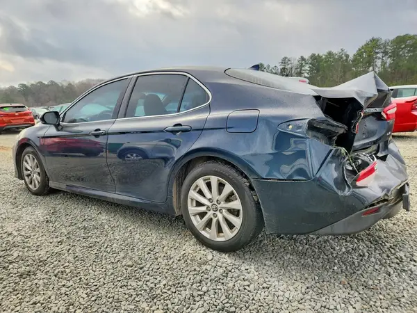 4T1B11HK7KU734157 2019 TOYOTA CAMRY - Image 2