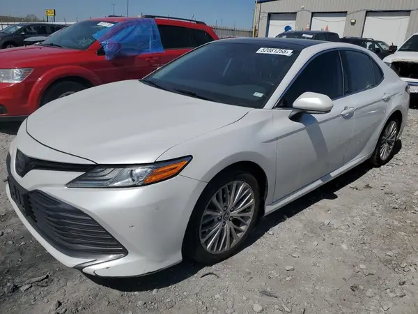 4T1B11HK7KU734384 2019 TOYOTA CAMRY - Image 1