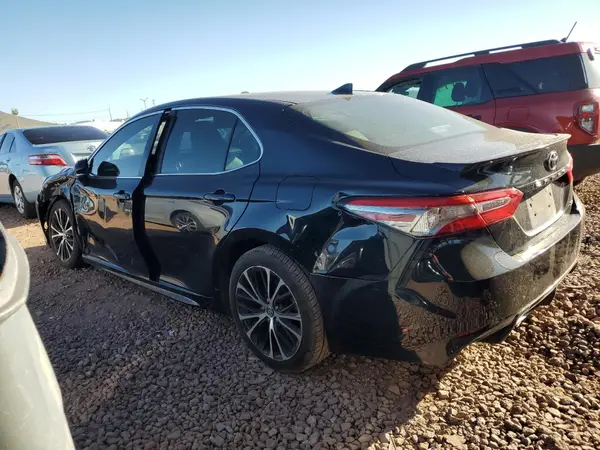 4T1B11HK7KU743134 2019 TOYOTA CAMRY - Image 2