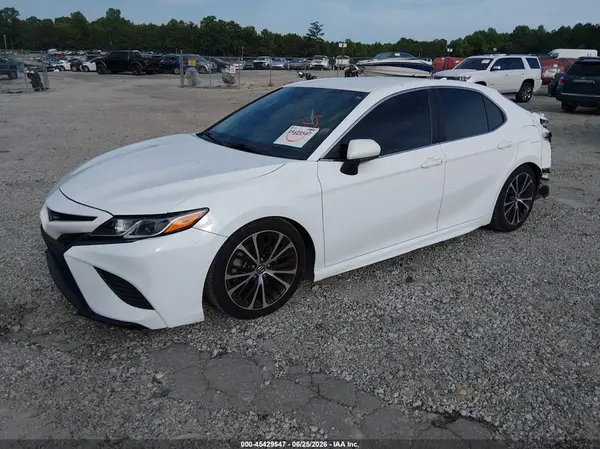 4T1B11HK7KU743389 2019 TOYOTA CAMRY - Image 2