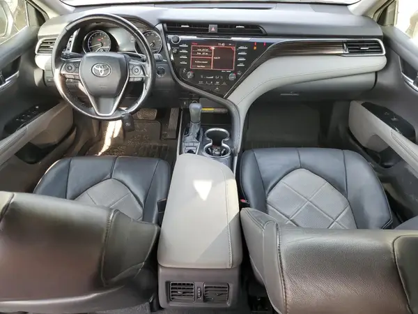 4T1B11HK7KU743697 2019 TOYOTA CAMRY - Image 8