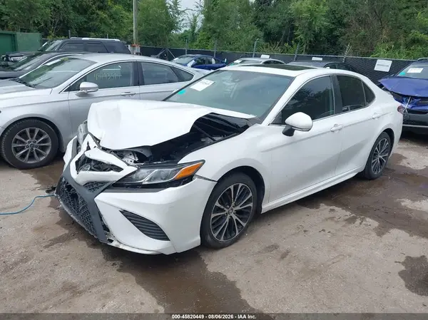 4T1B11HK7KU745790 2019 TOYOTA CAMRY - Image 2