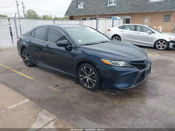 4T1B11HK7KU748074 2019 TOYOTA CAMRY - Image 1