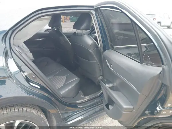 4T1B11HK7KU748074 2019 TOYOTA CAMRY - Image 8