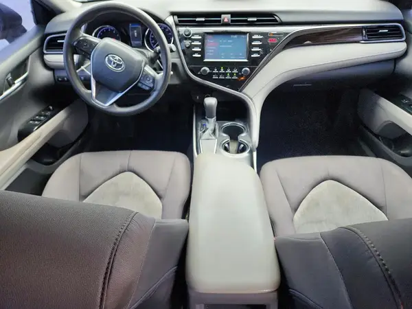 4T1B11HK7KU752111 2019 TOYOTA CAMRY - Image 8