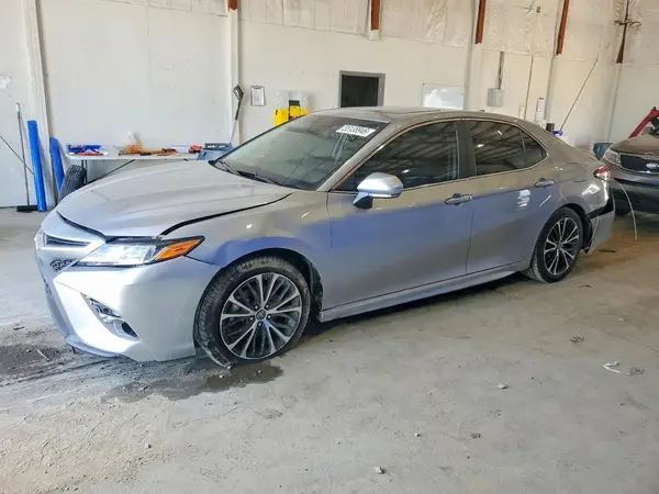 4T1B11HK7KU756823 2019 TOYOTA CAMRY - Image 1