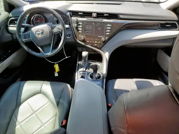 4T1B11HK7KU757339 2019 TOYOTA CAMRY - Image 8