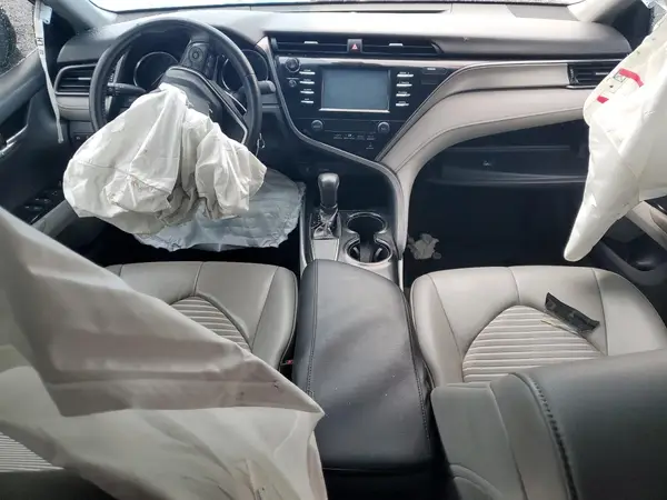 4T1B11HK7KU759446 2019 TOYOTA CAMRY - Image 8