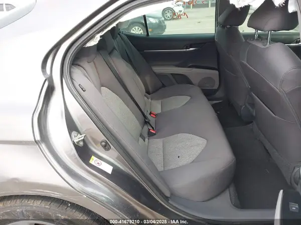 4T1B11HK7KU759723 2019 TOYOTA CAMRY - Image 8