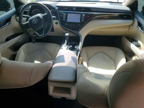 4T1B11HK7KU760872 2019 TOYOTA CAMRY - Image 8