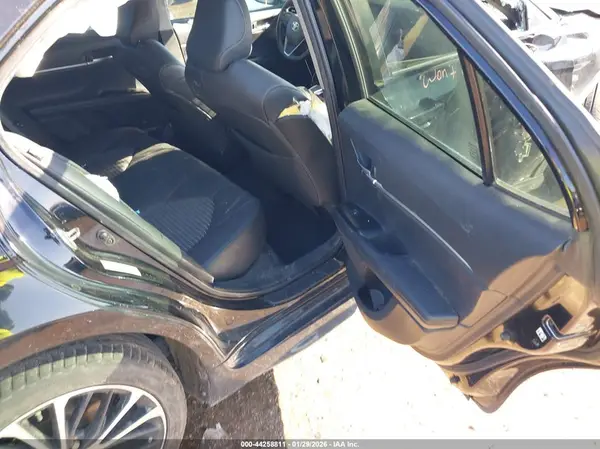 4T1B11HK7KU761858 2019 TOYOTA CAMRY - Image 7