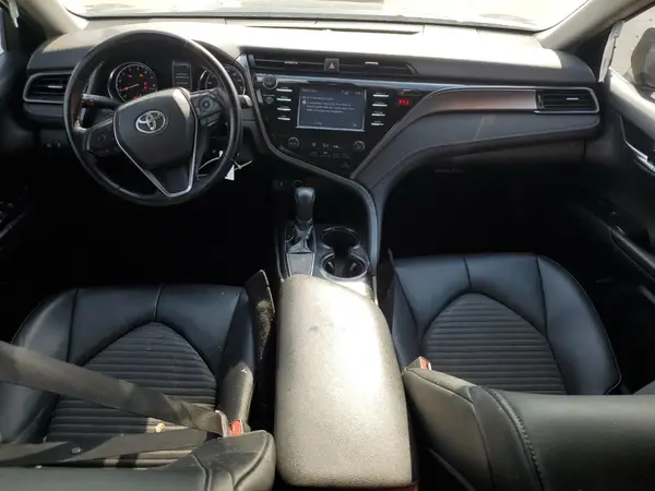 4T1B11HK7KU763299 2019 TOYOTA CAMRY - Image 8