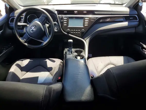 4T1B11HK7KU768048 2019 TOYOTA CAMRY - Image 8