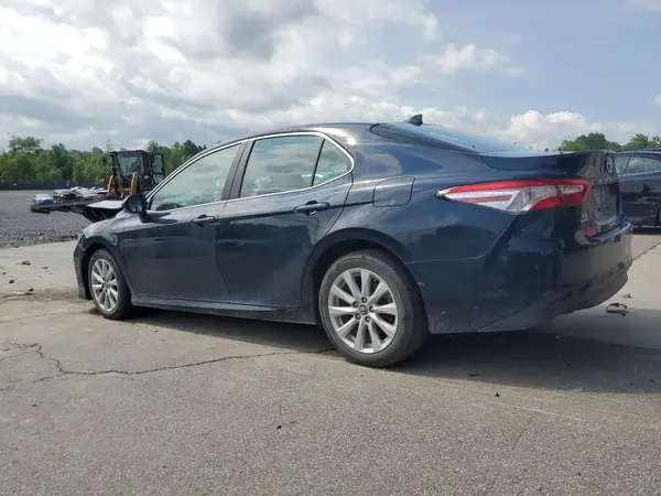 4T1B11HK7KU768678 2019 TOYOTA CAMRY - Image 2