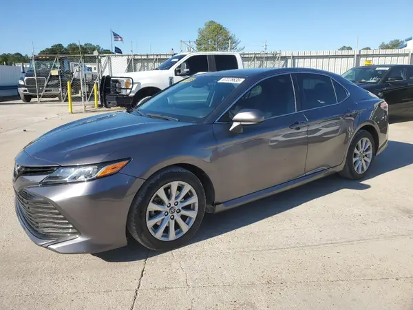 4T1B11HK7KU770608 2019 TOYOTA CAMRY - Image 1