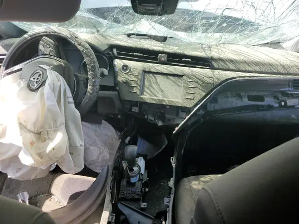 4T1B11HK7KU771953 2019 TOYOTA CAMRY - Image 8