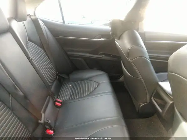 4T1B11HK7KU775131 2019 TOYOTA CAMRY - Image 8