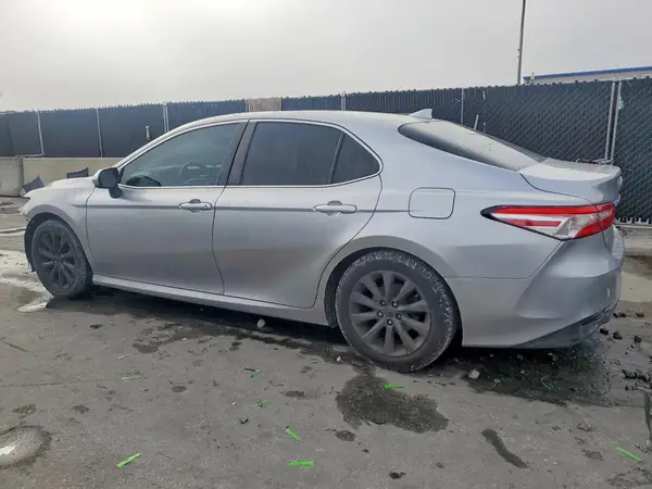 4T1B11HK7KU779535 2019 TOYOTA CAMRY - Image 2