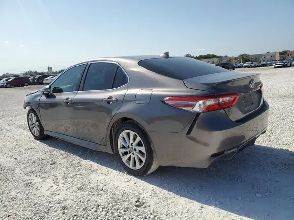 4T1B11HK7KU780099 2019 TOYOTA CAMRY - Image 2