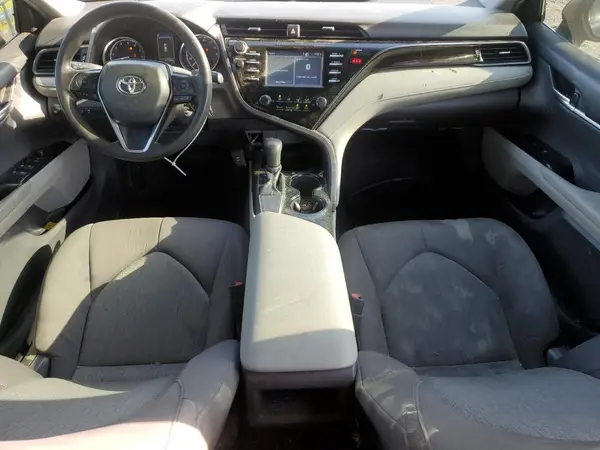 4T1B11HK7KU780877 2019 TOYOTA CAMRY - Image 8