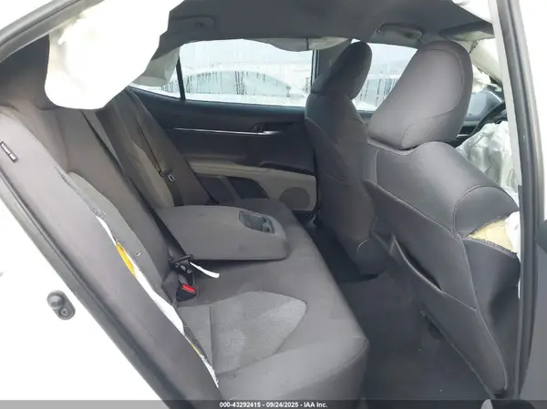 4T1B11HK7KU781432 2019 TOYOTA CAMRY - Image 8