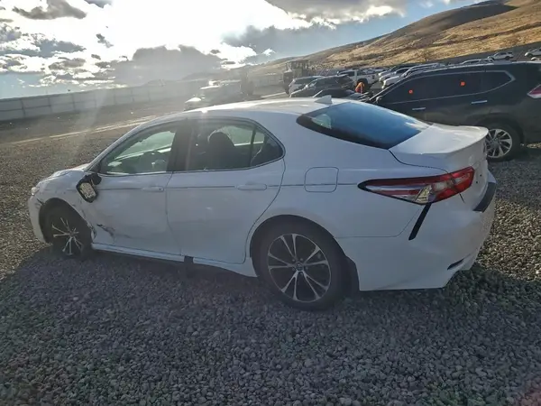 4T1B11HK7KU795430 2019 TOYOTA CAMRY - Image 2