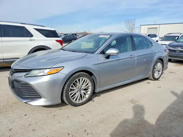 4T1B11HK7KU801551 2019 TOYOTA CAMRY - Image 1