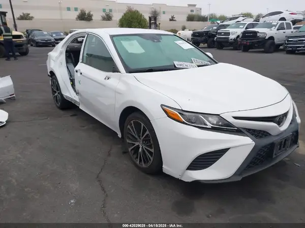 4T1B11HK7KU806491 2019 TOYOTA CAMRY - Image 1