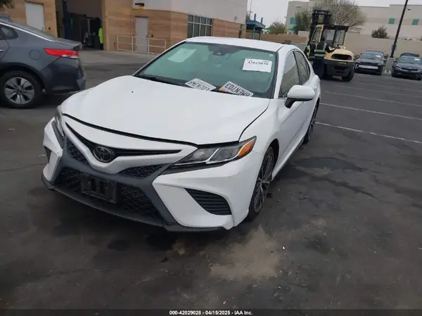 4T1B11HK7KU806491 2019 TOYOTA CAMRY - Image 2