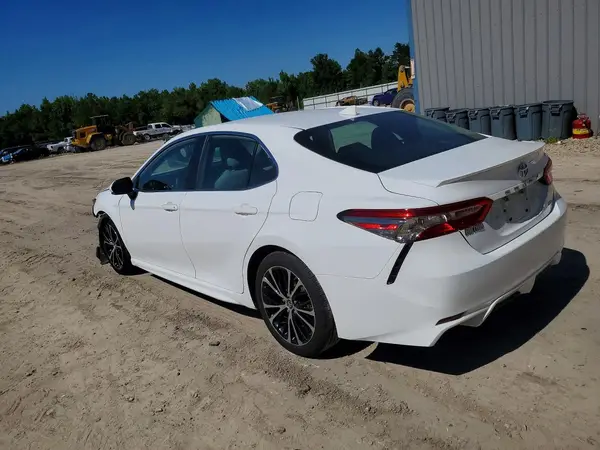 4T1B11HK7KU806703 2019 TOYOTA CAMRY - Image 2