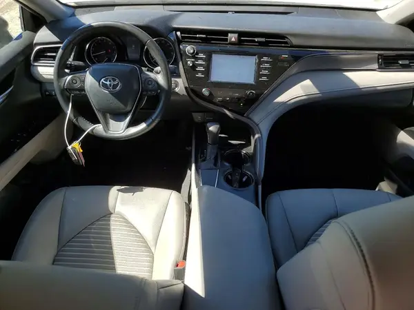 4T1B11HK7KU806703 2019 TOYOTA CAMRY - Image 8