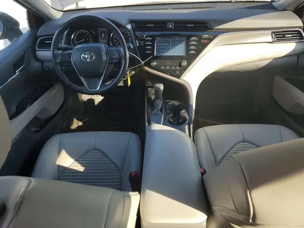 4T1B11HK7KU806975 2019 TOYOTA CAMRY - Image 8