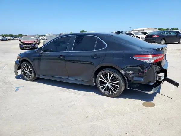 4T1B11HK7KU808631 2019 TOYOTA CAMRY - Image 2