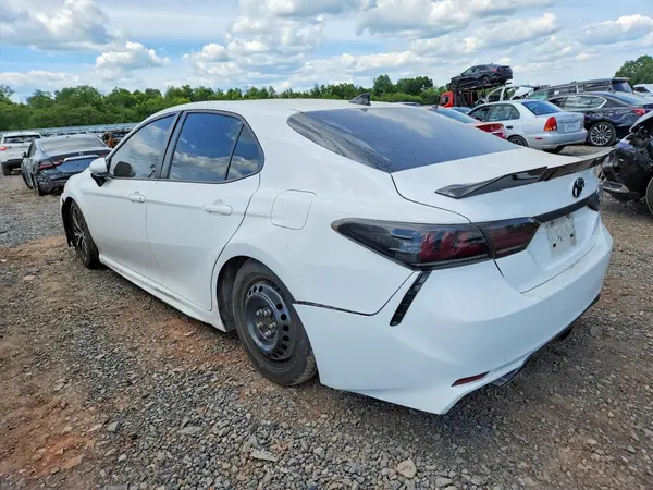 4T1B11HK7KU810329 2019 TOYOTA CAMRY - Image 2